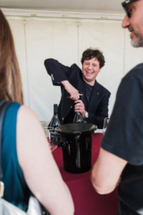 DSCF6513 683x1024 320x240